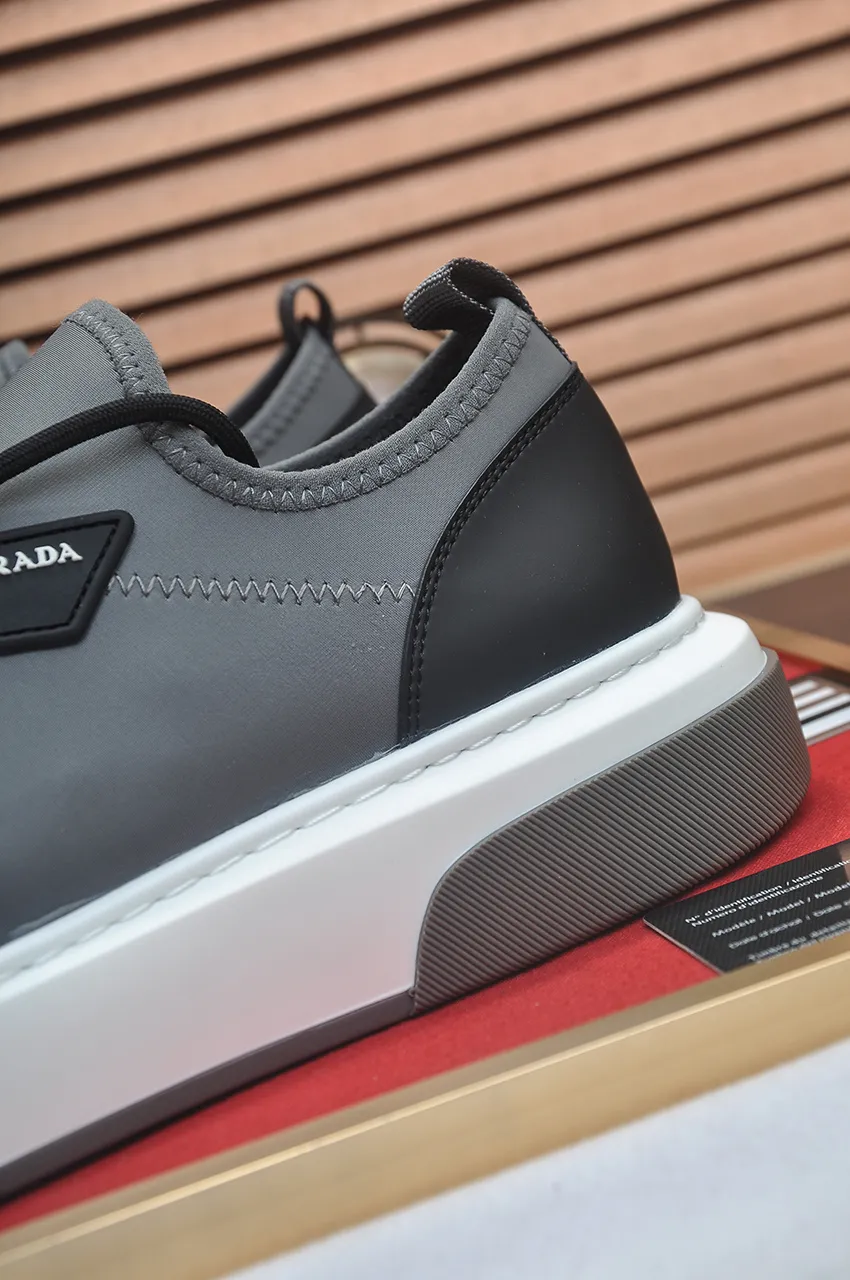 Men's shoes 💰580💶【PRADA】Top original, new season, high quality original goods, top imported calfskin with original imported glue, imported cowhide inside with original cowhide feet, original outsole! Quality guaranteed! Code 38-45 (45 customized)